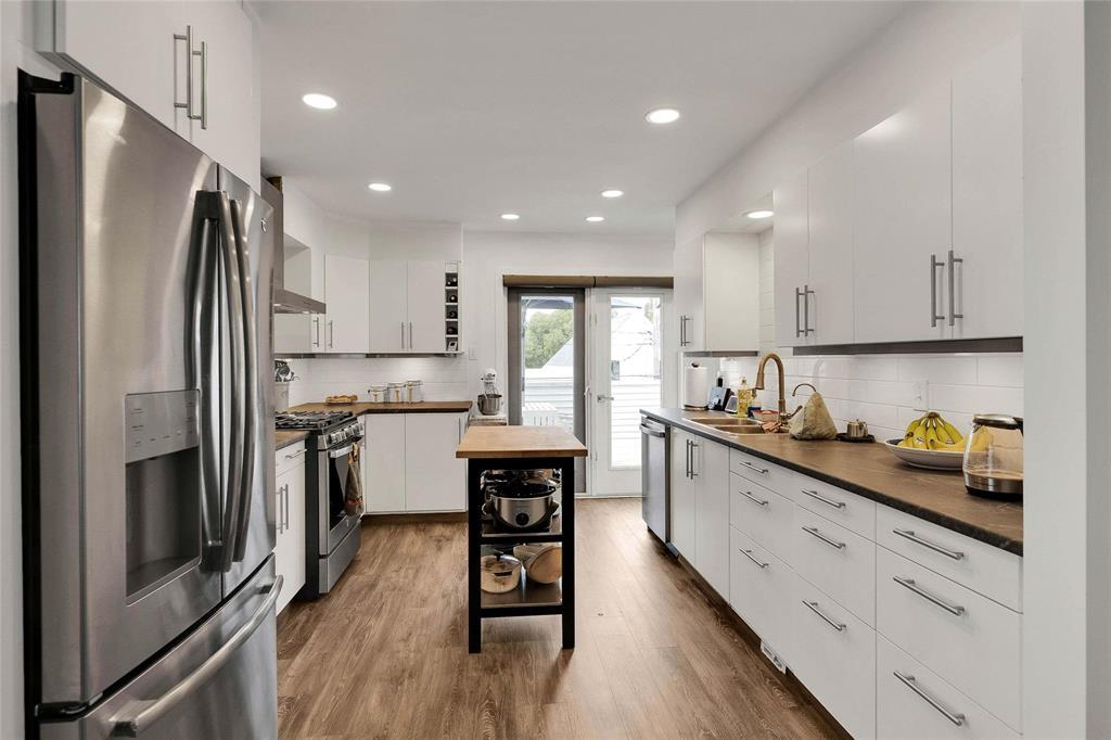 200 ParkView Street | Studio