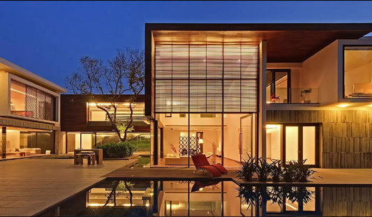 Luxury Homes: Defining Features and Market Insights